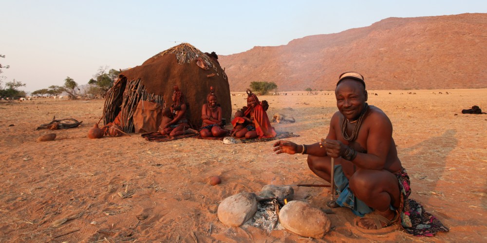 Himba-Dorf im Kaokoveld in Namibia