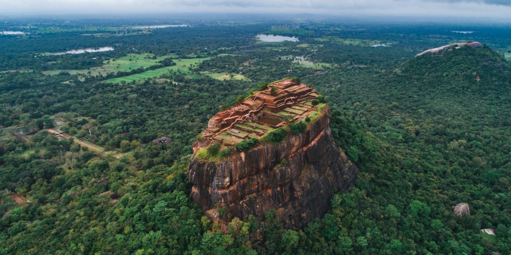 Löwenfelsen Sigiriya in Sri Lanka von oben